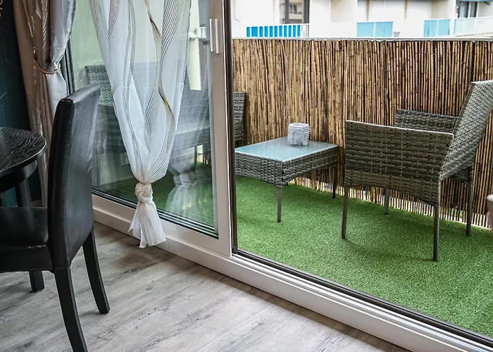 Luxe Pres De La Apartment Frejus