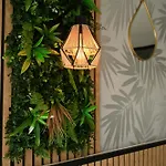 Luxe Pres De La