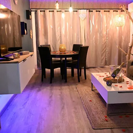 Appartement Luxe Près De La Fréjus